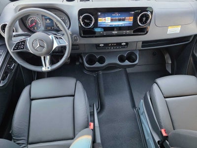 2026 Mercedes-Benz Sprinter Crew 2500 Standard Roof I4 Diesel HO 144 AWD
