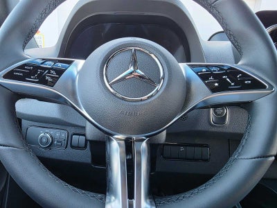 2026 Mercedes-Benz Sprinter Crew 2500 Standard Roof I4 Diesel HO 144 AWD