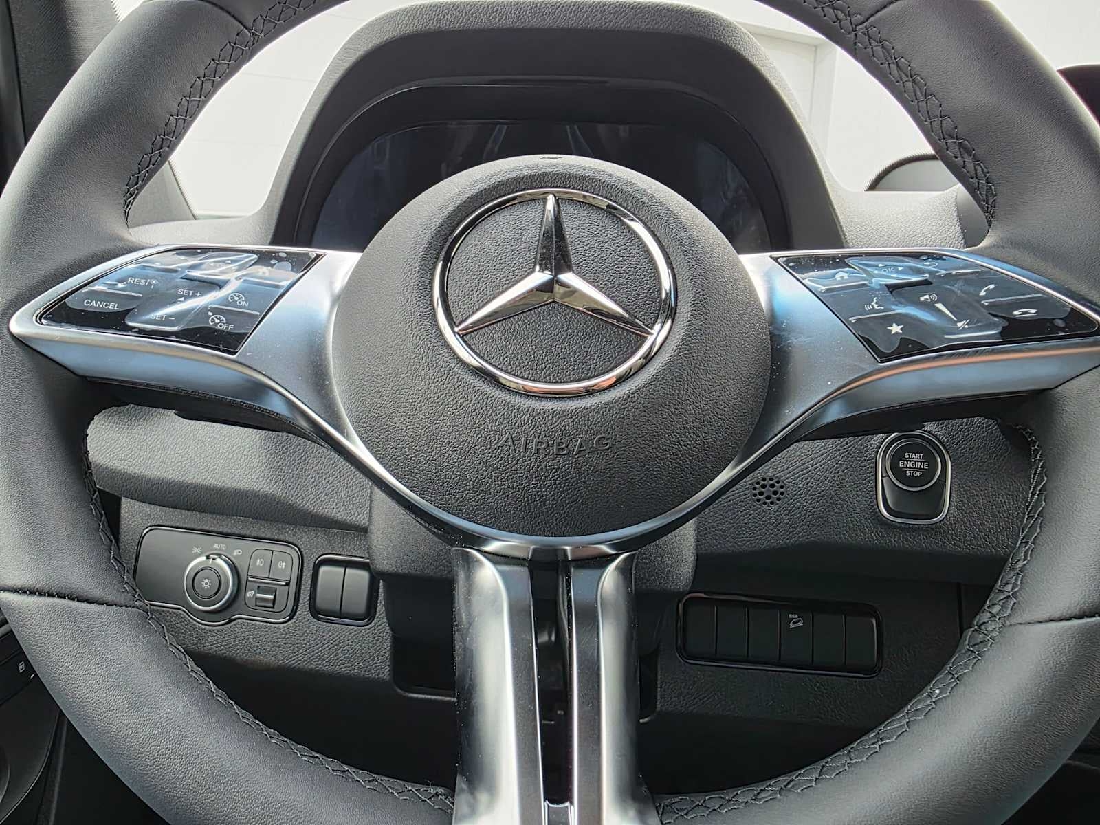 2026 Mercedes-Benz Sprinter 2500 Standard Roof I4 Diesel HO 144 AWD