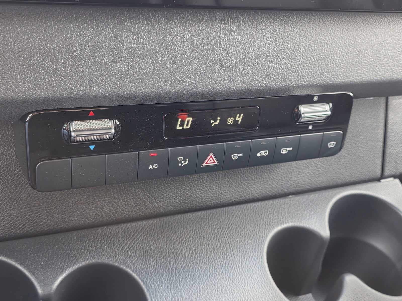 2026 Mercedes-Benz Sprinter 2500 Standard Roof I4 Diesel HO 144 AWD