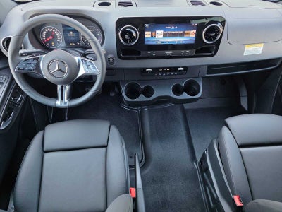 2026 Mercedes-Benz Sprinter Crew 2500 Standard Roof I4 Diesel HO 144 AWD