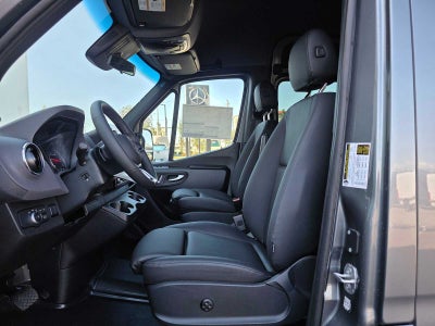 2026 Mercedes-Benz Sprinter Crew 2500 Standard Roof I4 Diesel HO 144 AWD
