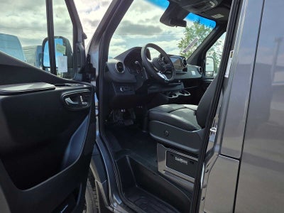 2026 Mercedes-Benz Sprinter 2500 Standard Roof I4 Diesel HO 144 AWD