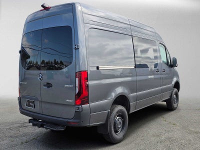 2026 Mercedes-Benz Sprinter 2500 Standard Roof I4 Diesel HO 144 AWD