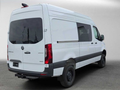 2026 Mercedes-Benz Sprinter 2500 Standard Roof I4 Diesel HO 144 AWD