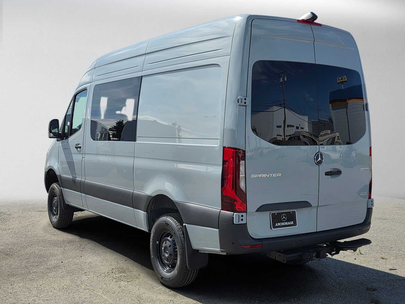 2026 Mercedes-Benz Sprinter 2500 Standard Roof I4 Diesel HO 144 AWD