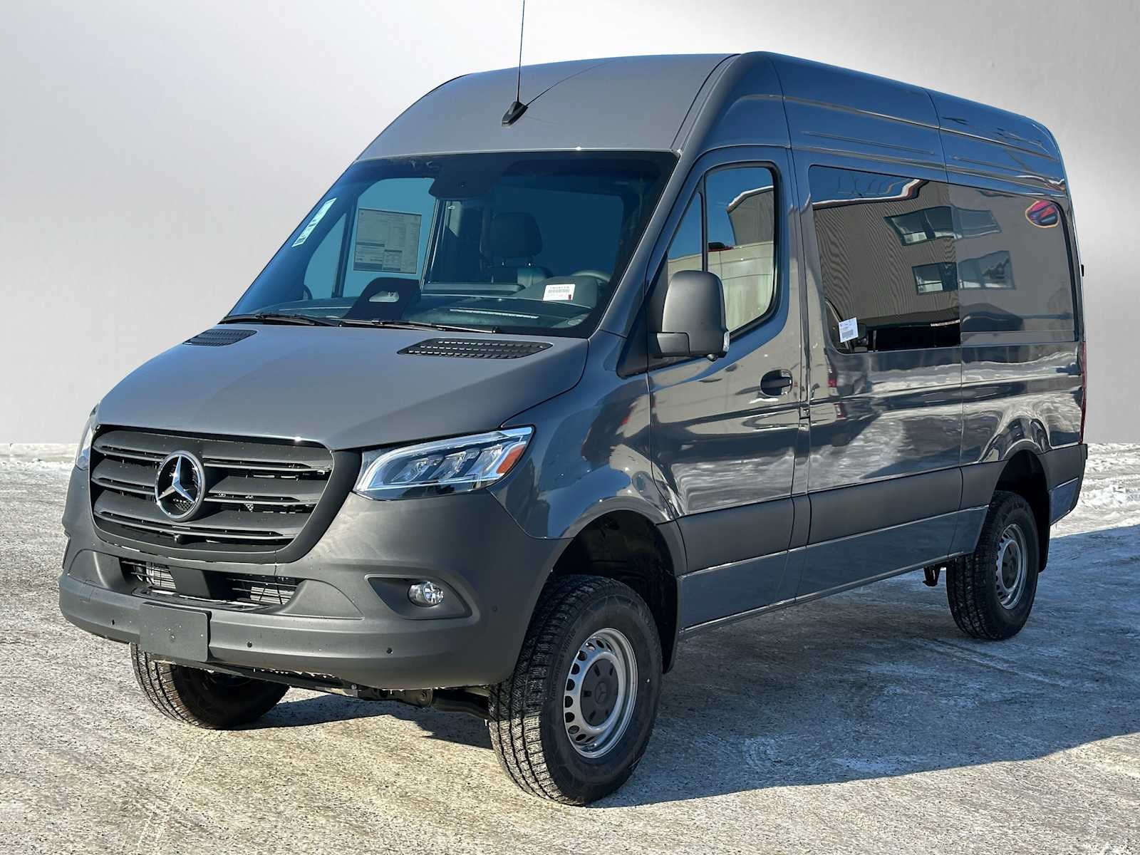 2026 Mercedes-Benz Sprinter 2500 Standard Roof I4 Diesel HO 144" AWD
