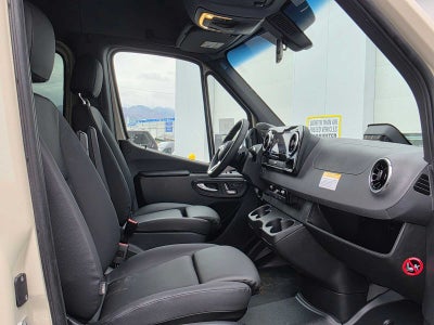 2026 Mercedes-Benz Sprinter Crew 2500 High Roof I4 Diesel HO 170 AWD