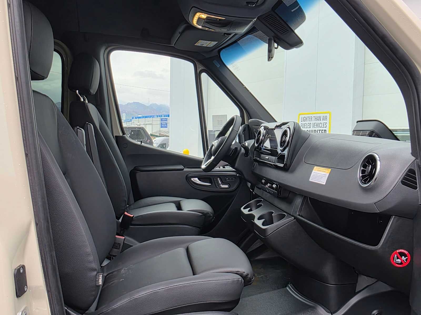 2026 Mercedes-Benz Sprinter Crew 2500 High Roof I4 Diesel HO 170 AWD