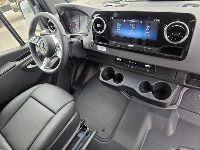 2026 Mercedes-Benz Sprinter 2500 Standard Roof I4 Diesel HO 144 AWD