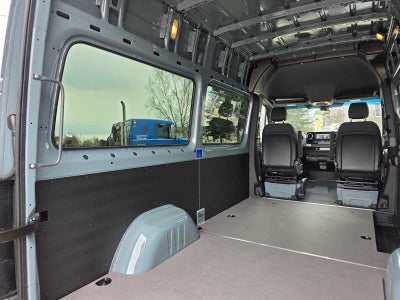 2026 Mercedes-Benz Sprinter 2500 Standard Roof I4 Diesel HO 144 AWD