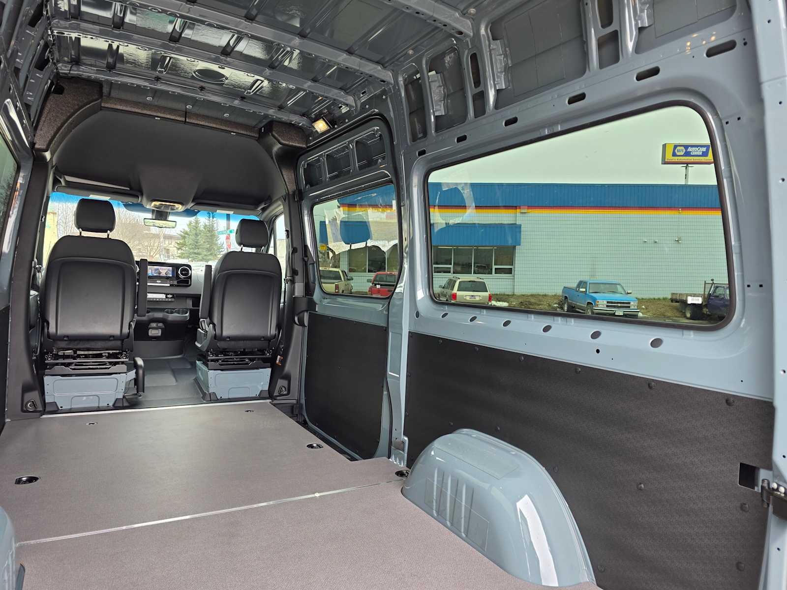 2026 Mercedes-Benz Sprinter 2500 Standard Roof I4 Diesel HO 144 AWD