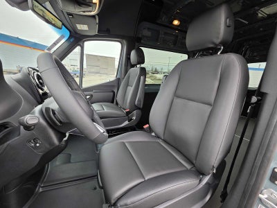 2026 Mercedes-Benz Sprinter 2500 Standard Roof I4 Diesel HO 144 AWD
