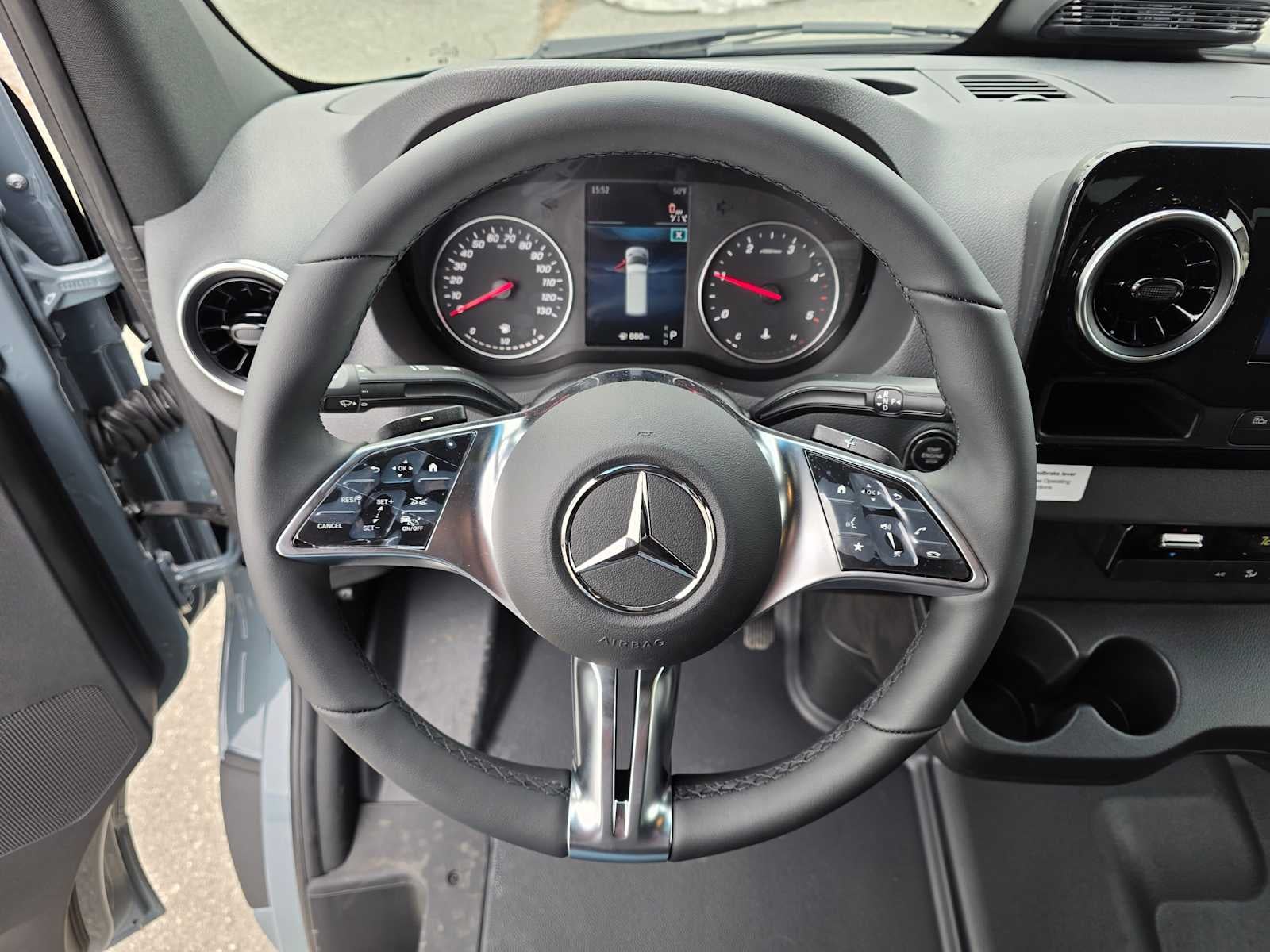 2026 Mercedes-Benz Sprinter 2500 Standard Roof I4 Diesel HO 144 AWD