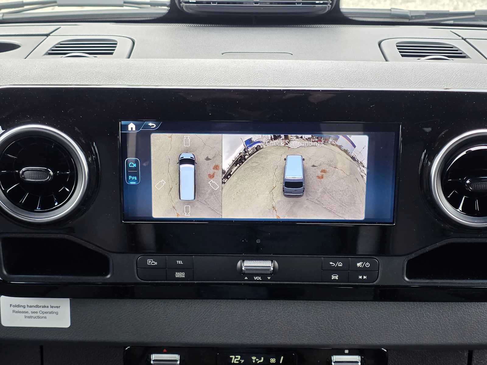 2026 Mercedes-Benz Sprinter 2500 Standard Roof I4 Diesel HO 144 AWD