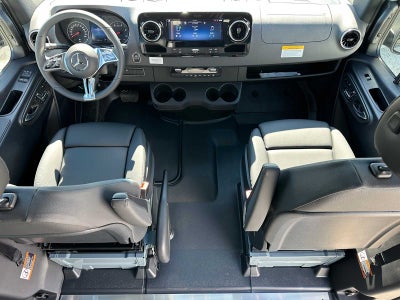 2026 Mercedes-Benz Sprinter 2500 Standard Roof I4 Diesel HO 144 AWD