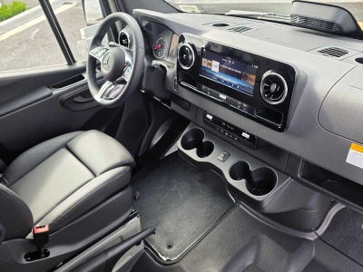 2026 Mercedes-Benz Sprinter 2500 Standard Roof I4 Diesel 144 RWD