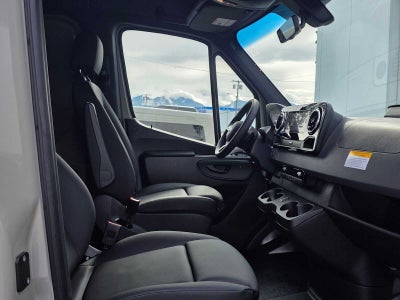 2026 Mercedes-Benz Sprinter 2500 Standard Roof I4 Diesel 144 RWD
