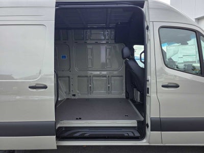2026 Mercedes-Benz Sprinter 2500 Standard Roof I4 Diesel 144 RWD