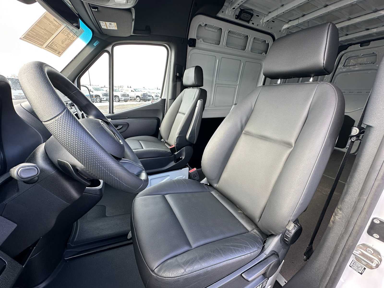 2025 Mercedes-Benz Sprinter Cargo Van 2500 Standard Roof I4 Diesel 144 RWD