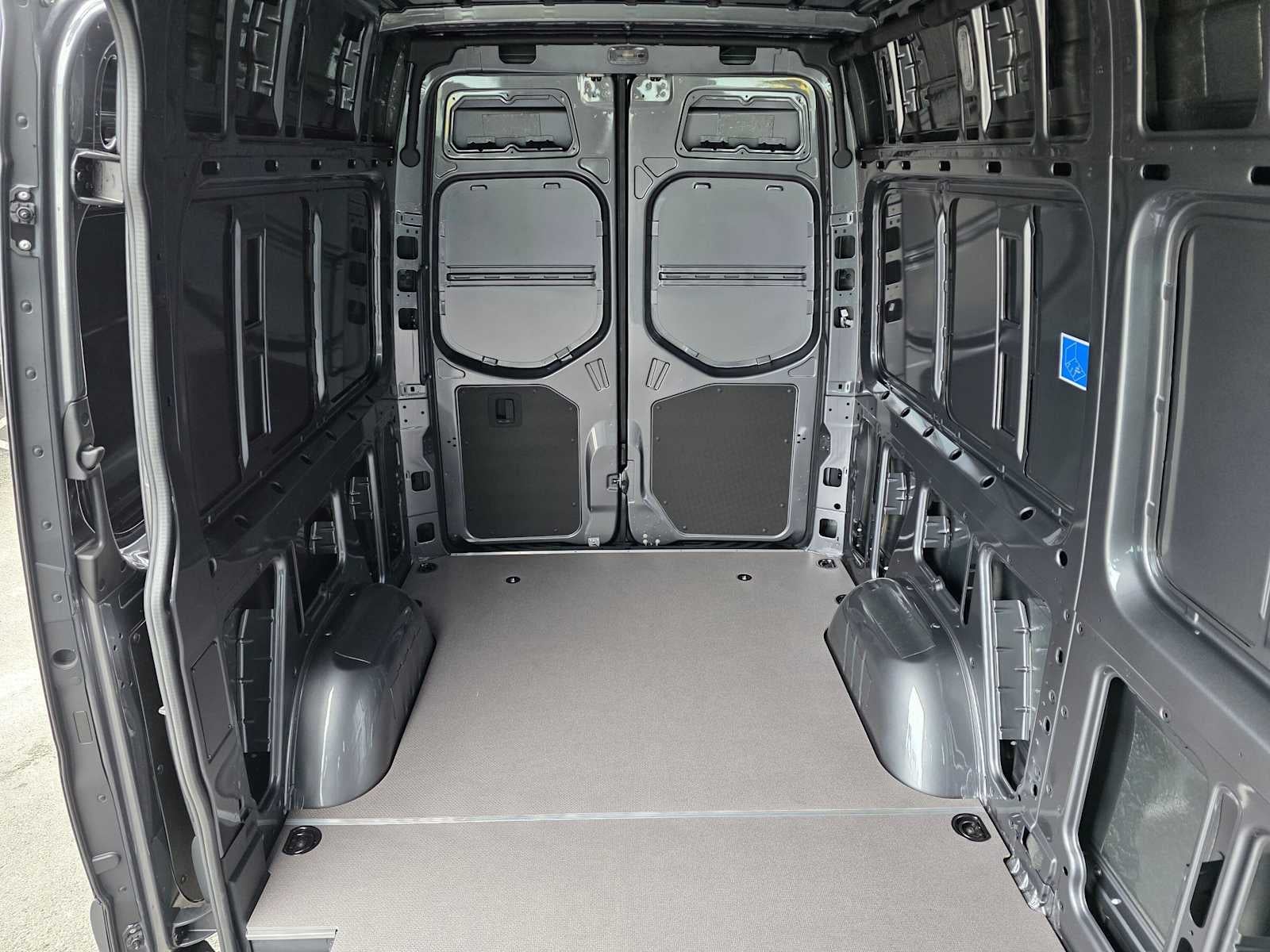 2026 Mercedes-Benz Sprinter 2500 Standard Roof I4 Diesel 144 RWD
