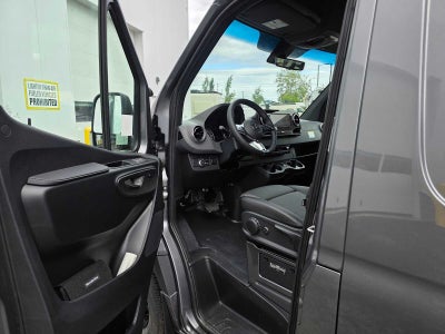 2026 Mercedes-Benz Sprinter 2500 Standard Roof I4 Diesel 144 RWD