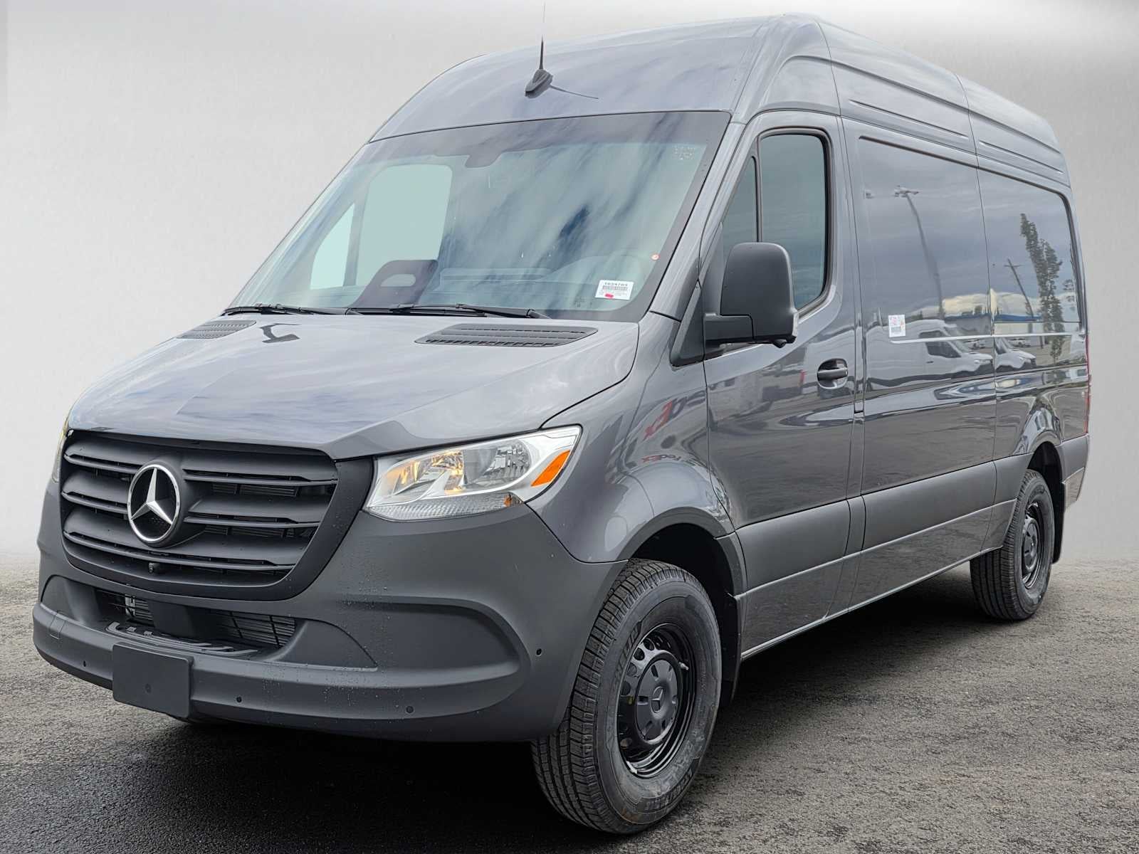 2026 Mercedes-Benz Sprinter 2500 Standard Roof I4 Diesel 144 RWD