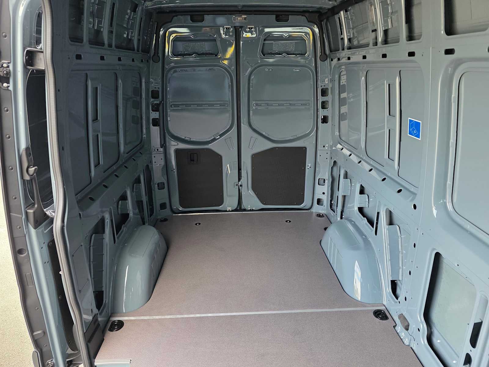 2026 Mercedes-Benz Sprinter 2500 Standard Roof I4 Diesel 144 RWD