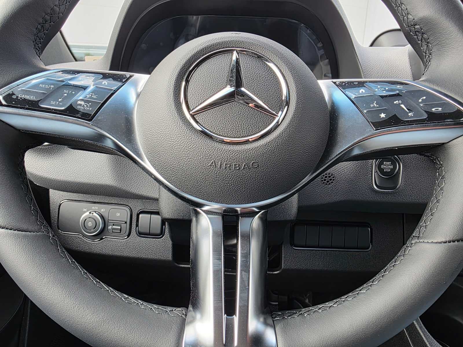 2026 Mercedes-Benz Sprinter 2500 Standard Roof I4 Diesel 144 RWD