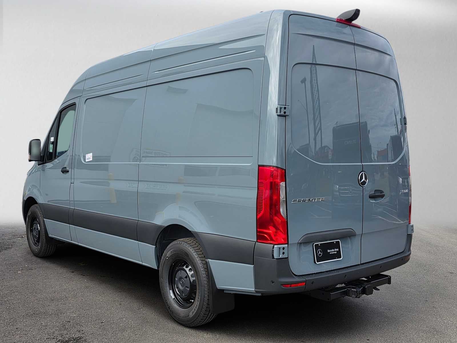 2026 Mercedes-Benz Sprinter 2500 Standard Roof I4 Diesel 144 RWD