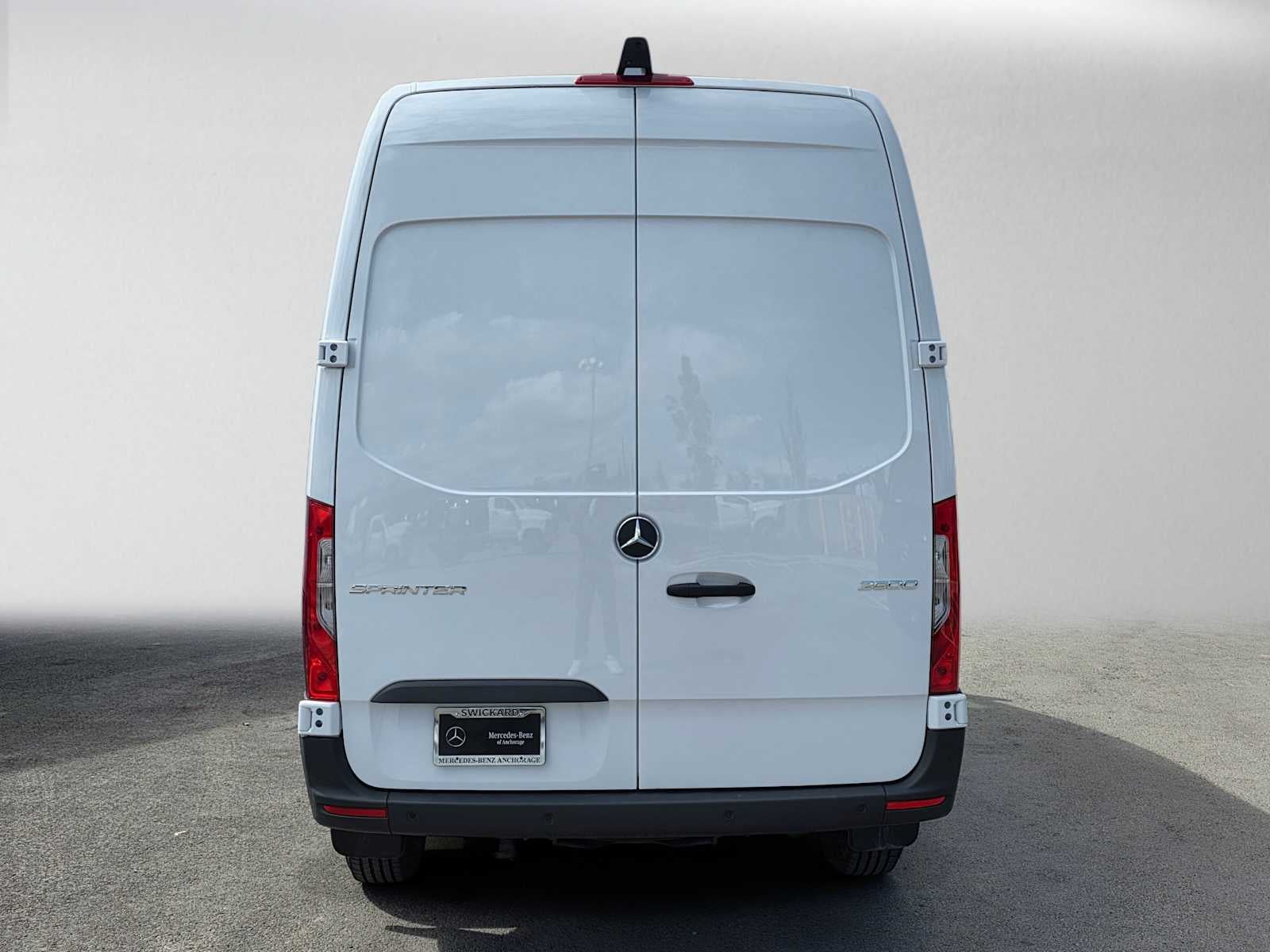 2026 Mercedes-Benz Sprinter 2500 Standard Roof I4 Diesel HO 144 RWD