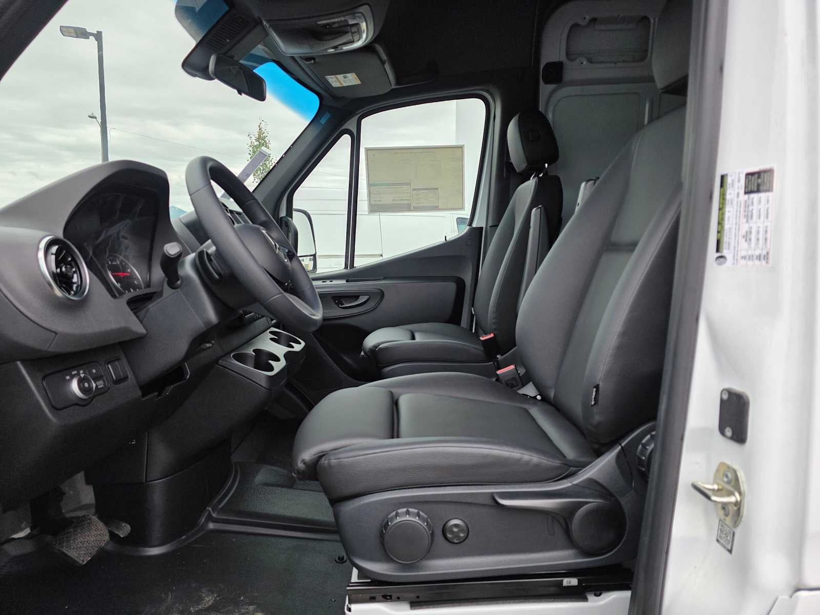 2025 Mercedes-Benz Sprinter Cargo Van 2500 Standard Roof I4 Diesel HO 144 AWD