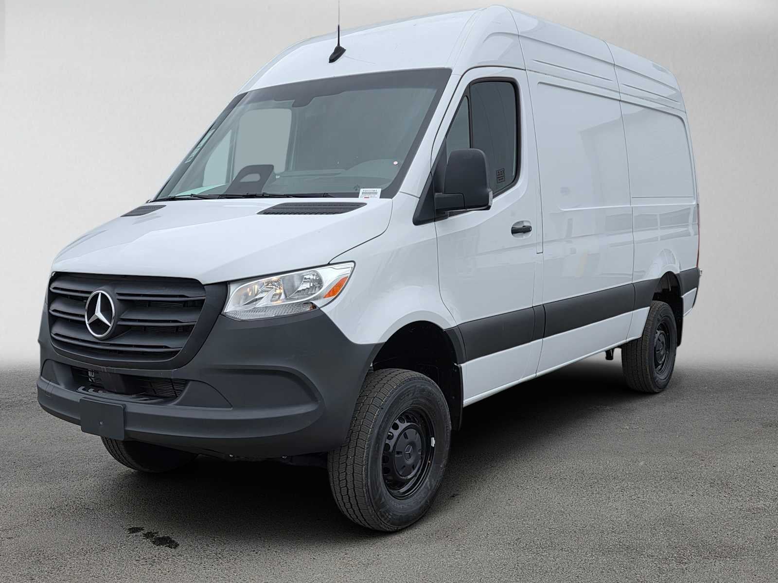 2025 Mercedes-Benz Sprinter Cargo Van 2500 Standard Roof I4 Diesel HO 144 AWD