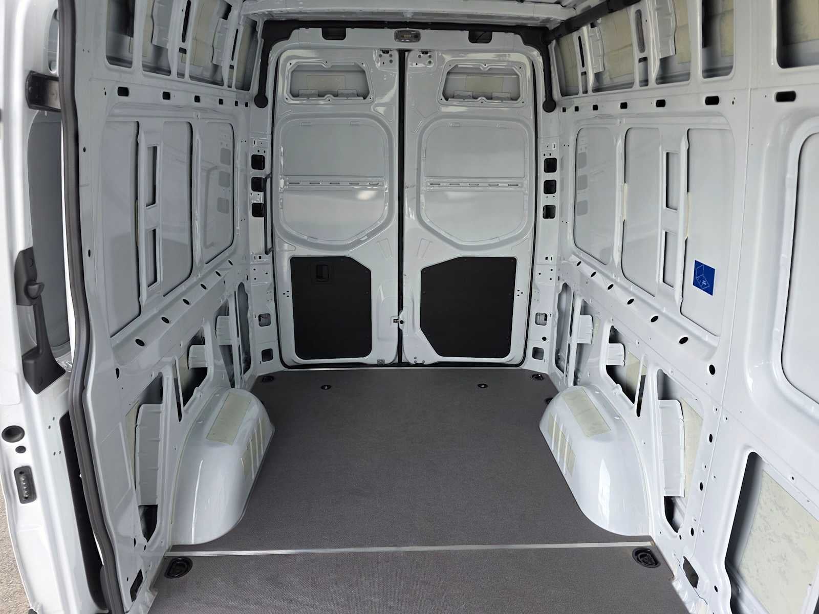 2025 Mercedes-Benz Sprinter Cargo Van 2500 Standard Roof I4 Diesel HO 144 AWD