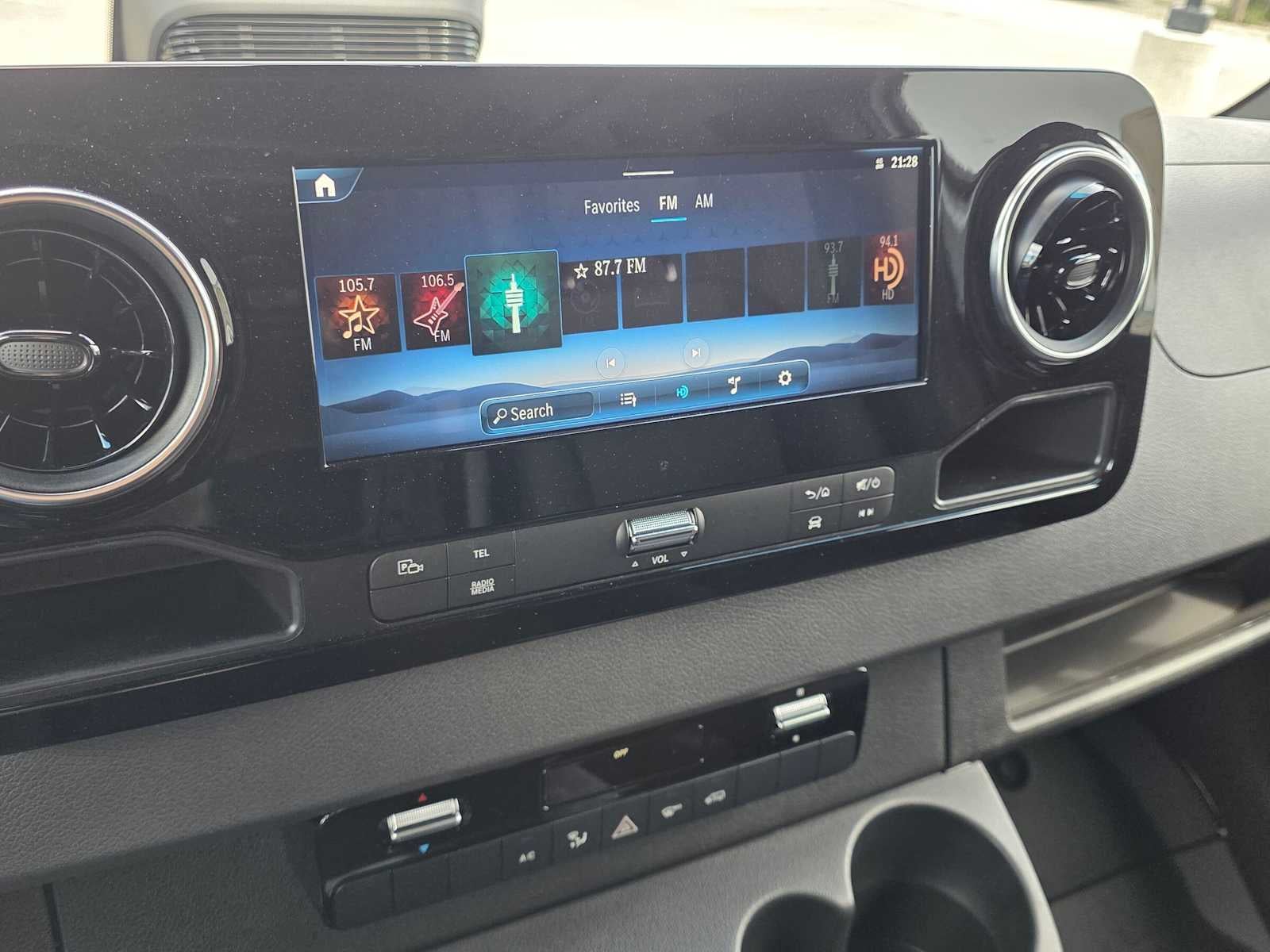 2025 Mercedes-Benz Sprinter Cargo Van 2500 Standard Roof I4 Diesel HO 144 AWD