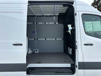 2025 Mercedes-Benz Sprinter 2500 Standard Roof I4 Diesel HO 144" AWD