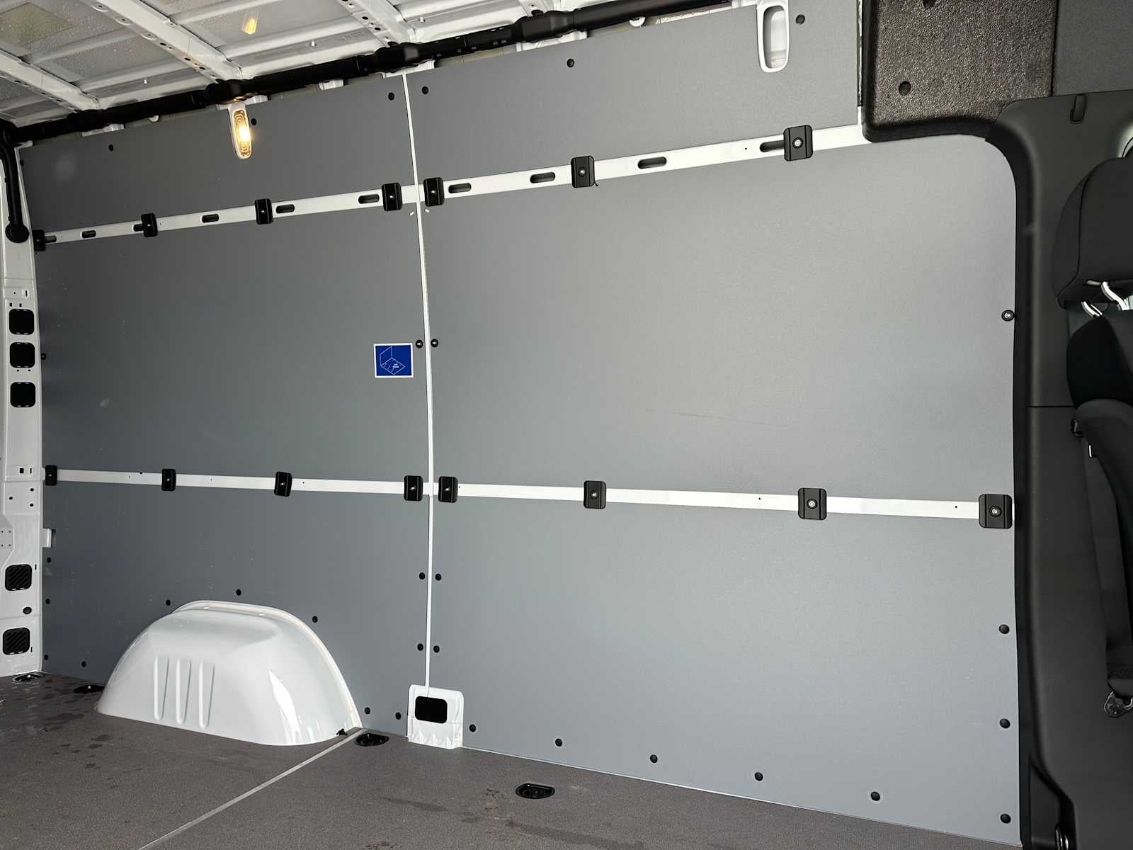 2025 Mercedes-Benz Sprinter 2500 Standard Roof I4 Diesel HO 144" AWD