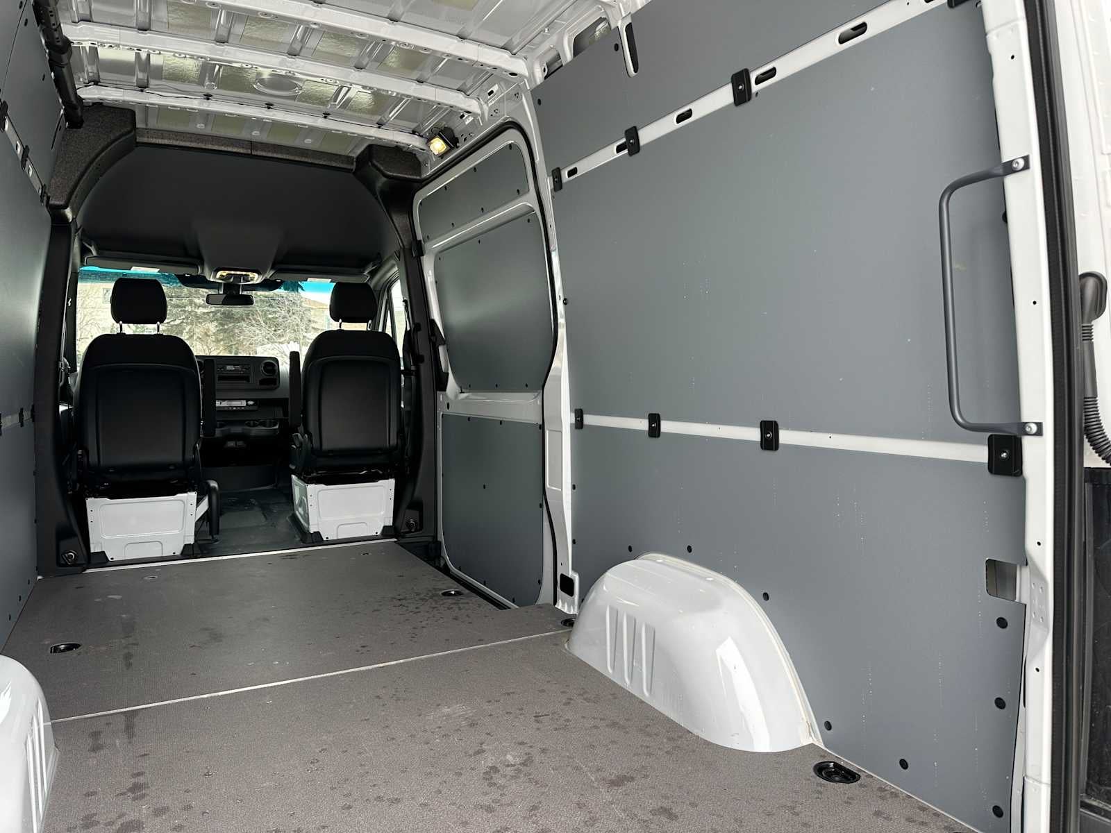 2025 Mercedes-Benz Sprinter 2500 Standard Roof I4 Diesel HO 144" AWD