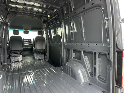 2026 Mercedes-Benz Sprinter 2500 Standard Roof I4 Diesel HO 144 AWD