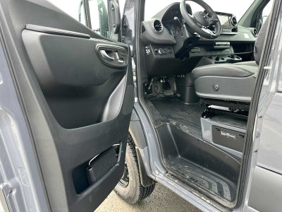 2026 Mercedes-Benz Sprinter 2500 Standard Roof I4 Diesel HO 144 AWD