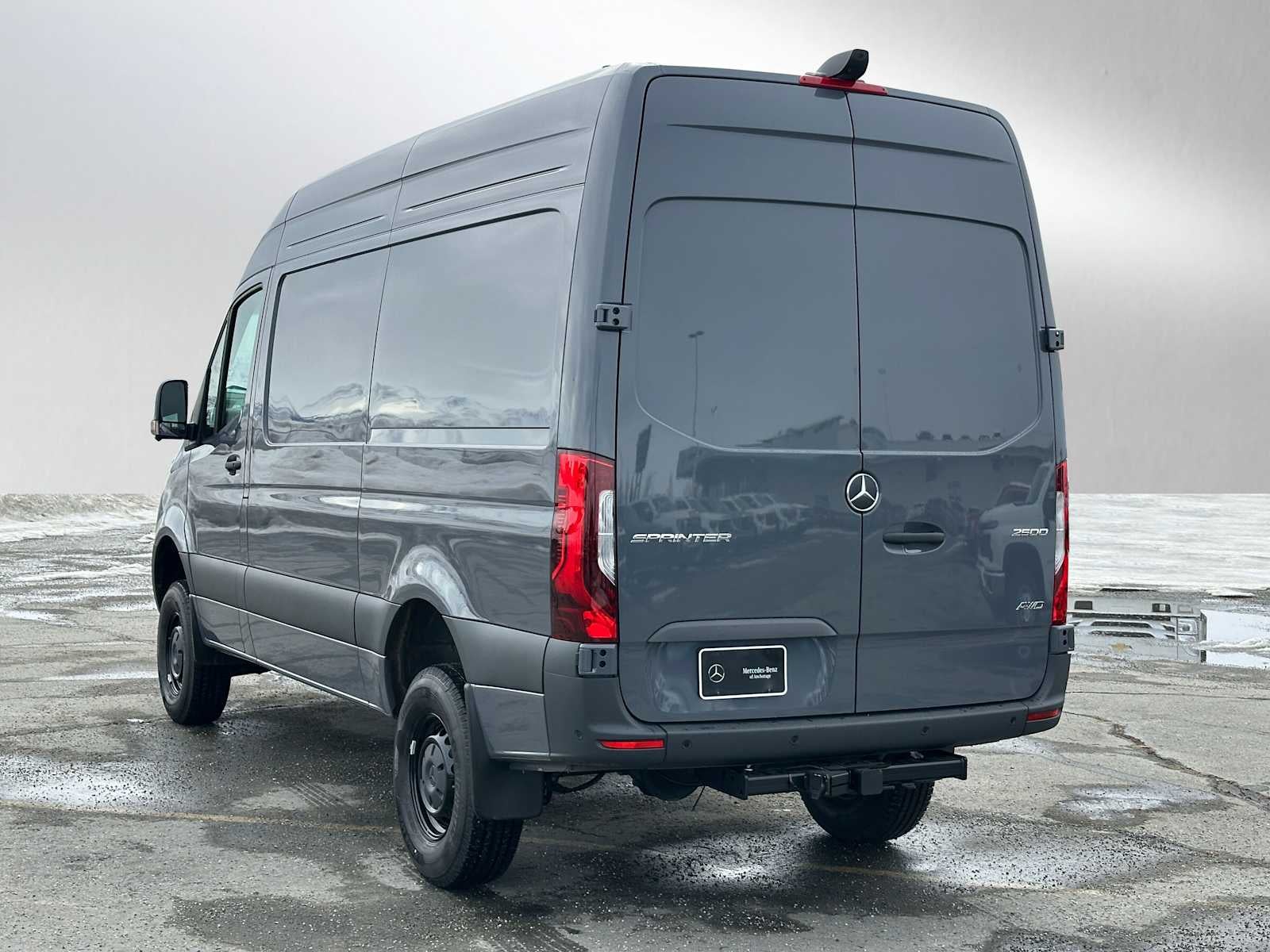 2026 Mercedes-Benz Sprinter 2500 Standard Roof I4 Diesel HO 144 AWD