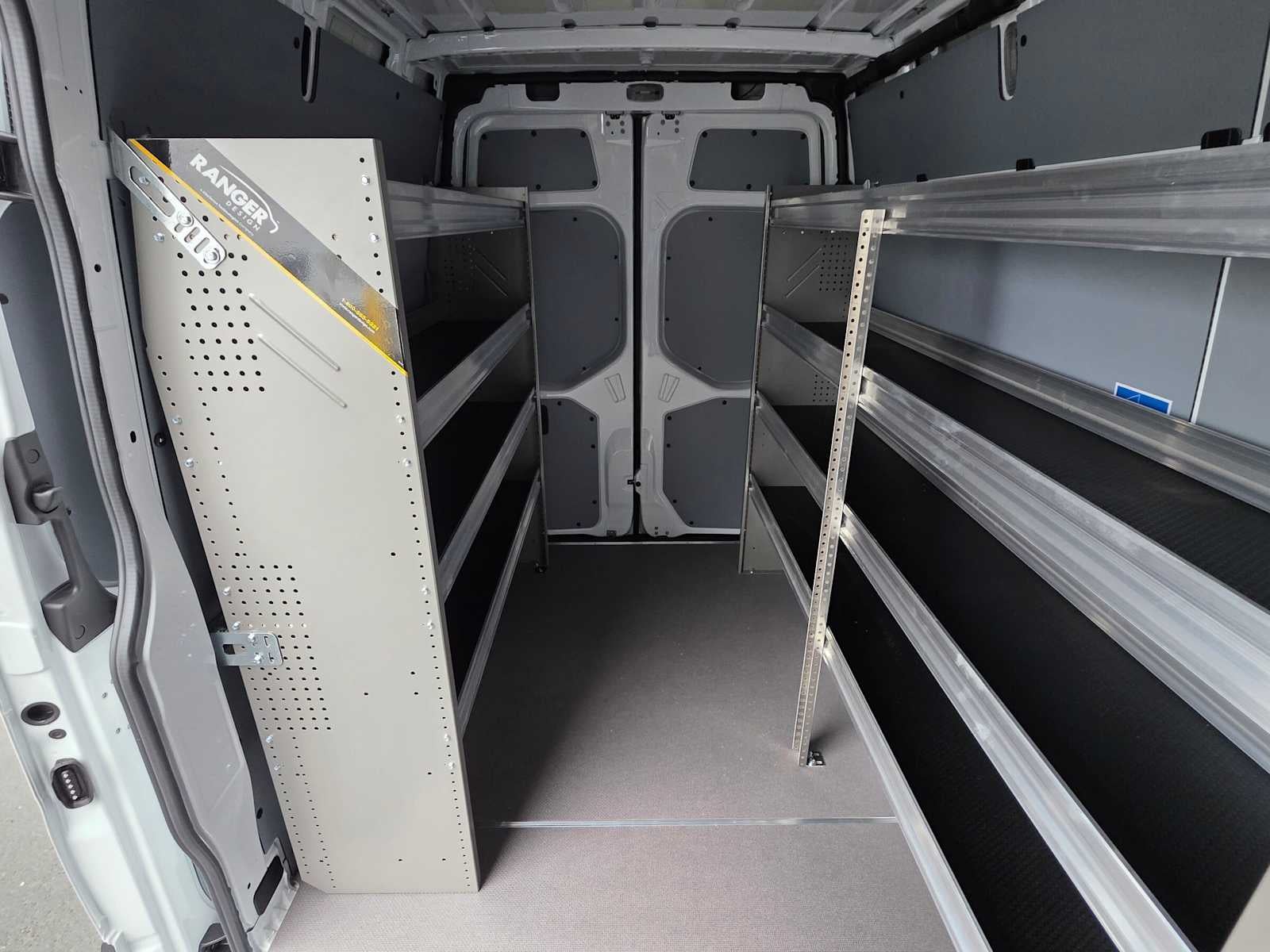 2026 Mercedes-Benz Sprinter 2500 Standard Roof I4 Diesel HO 144 AWD