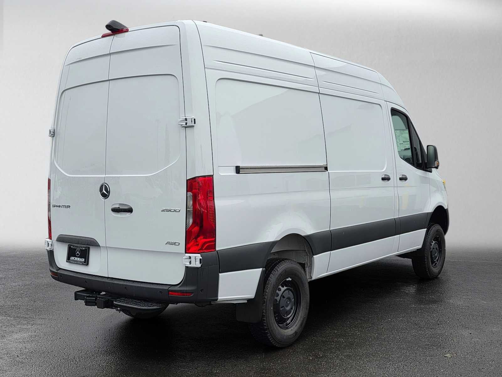 2026 Mercedes-Benz Sprinter 2500 Standard Roof I4 Diesel HO 144 AWD