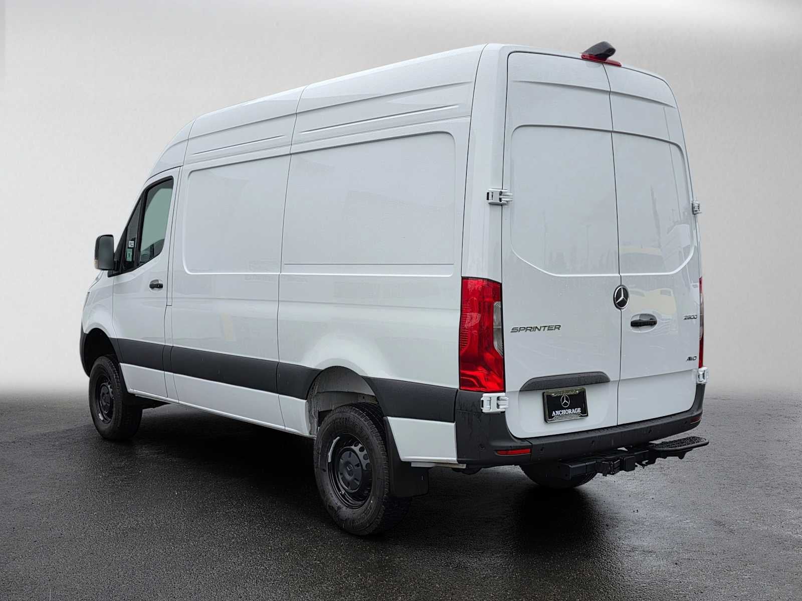 2026 Mercedes-Benz Sprinter 2500 Standard Roof I4 Diesel HO 144 AWD