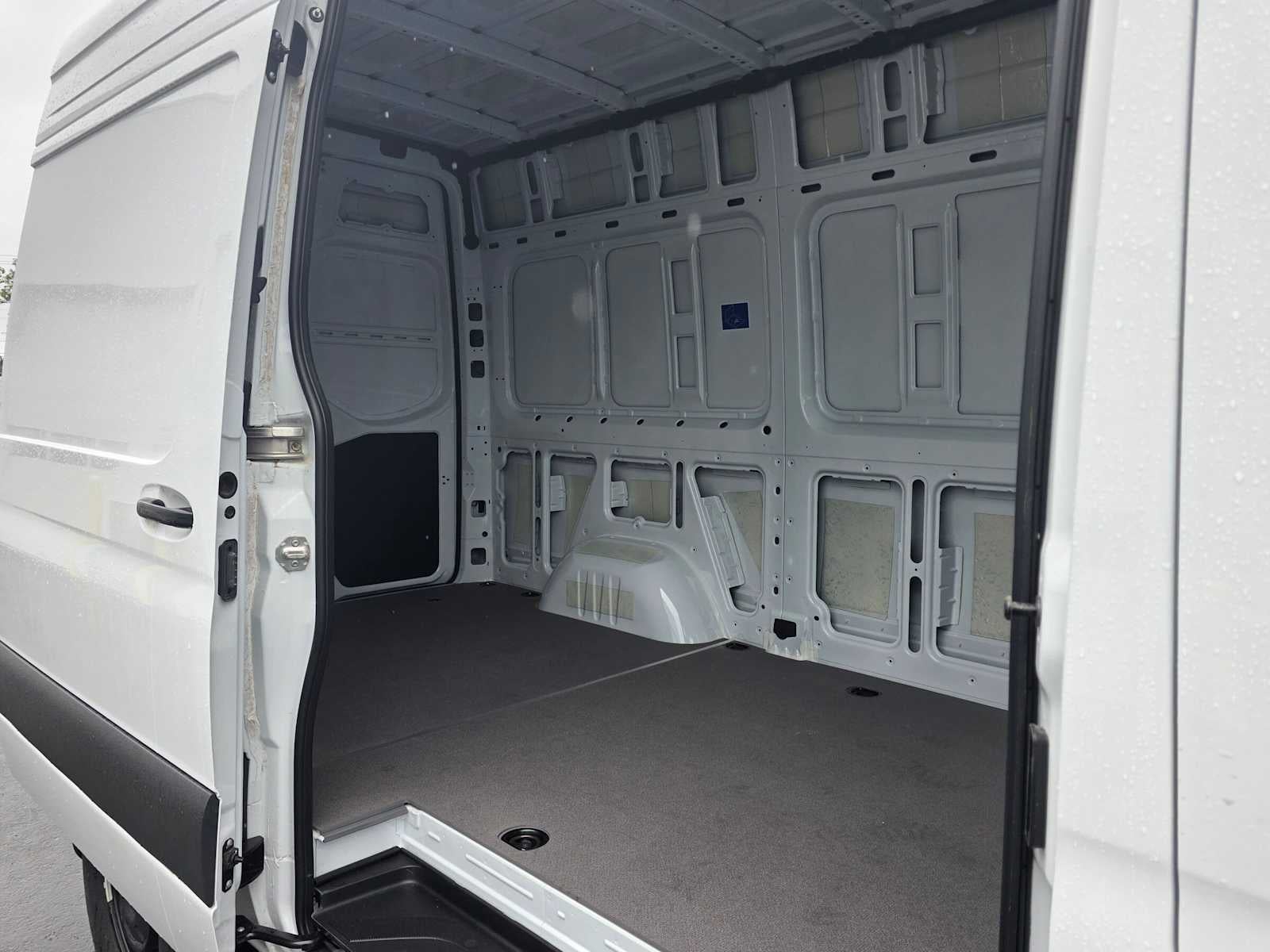 2025 Mercedes-Benz Sprinter Cargo Van 2500 Standard Roof I4 Diesel HO 144 AWD