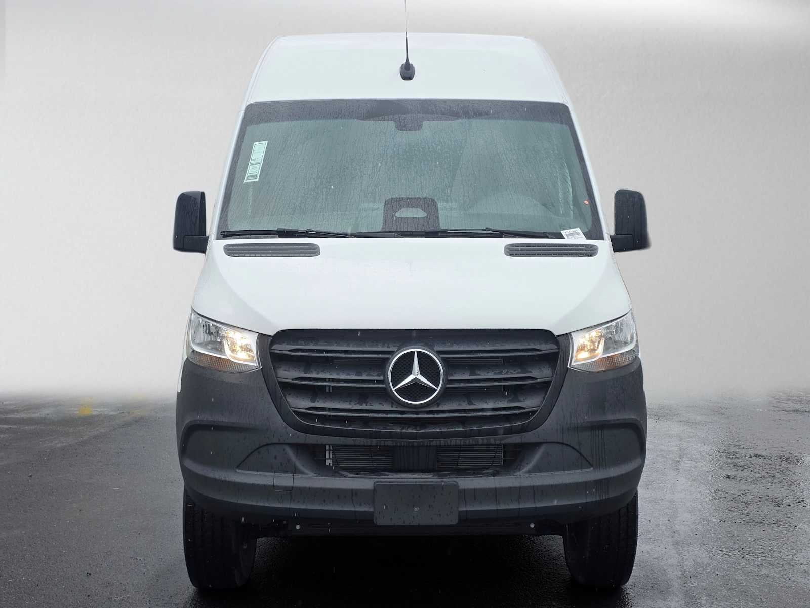 2025 Mercedes-Benz Sprinter Cargo Van 2500 Standard Roof I4 Diesel HO 144 AWD