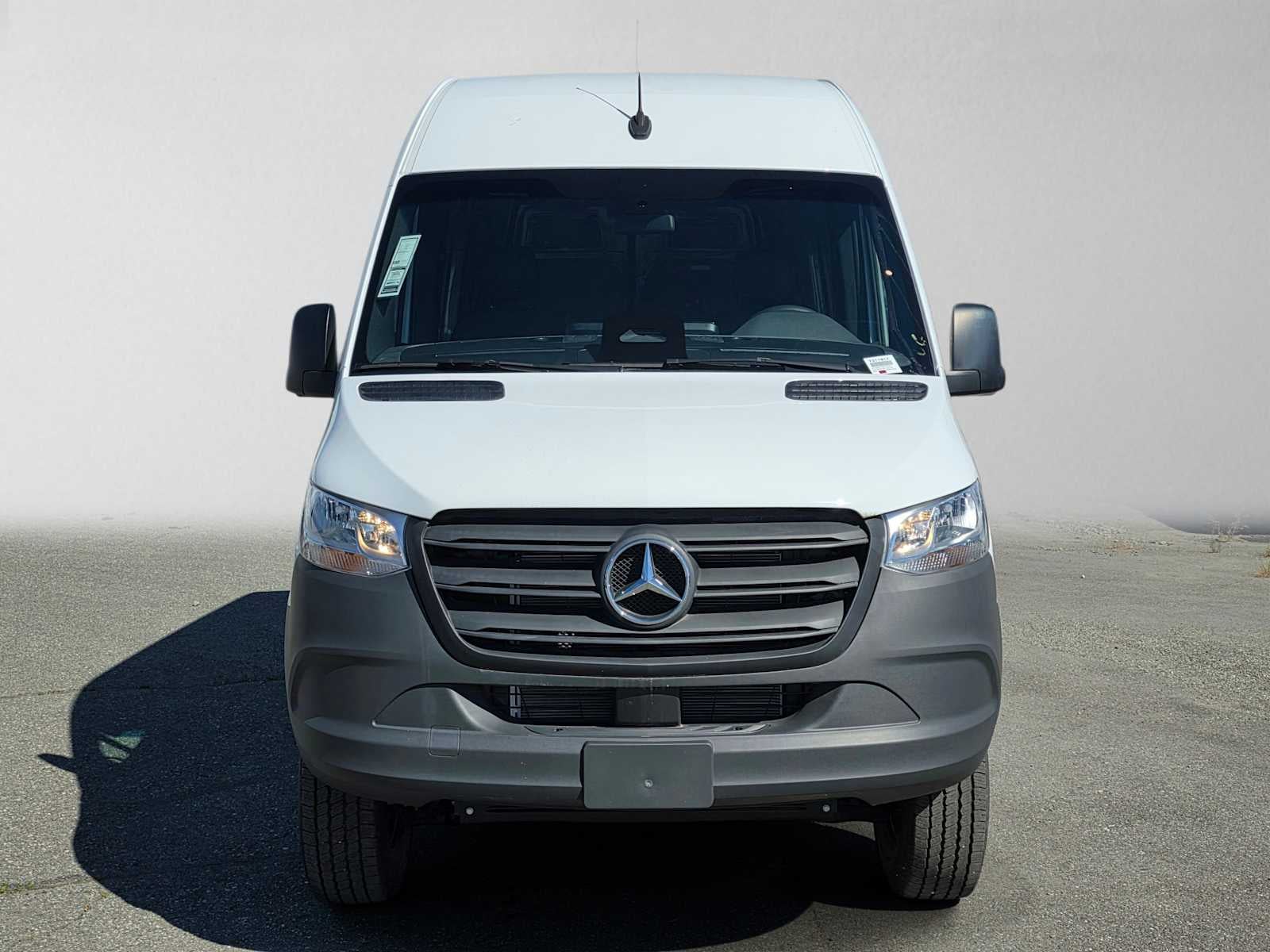 2025 Mercedes-Benz Sprinter Cargo Van 2500 Standard Roof I4 Diesel HO 144 AWD