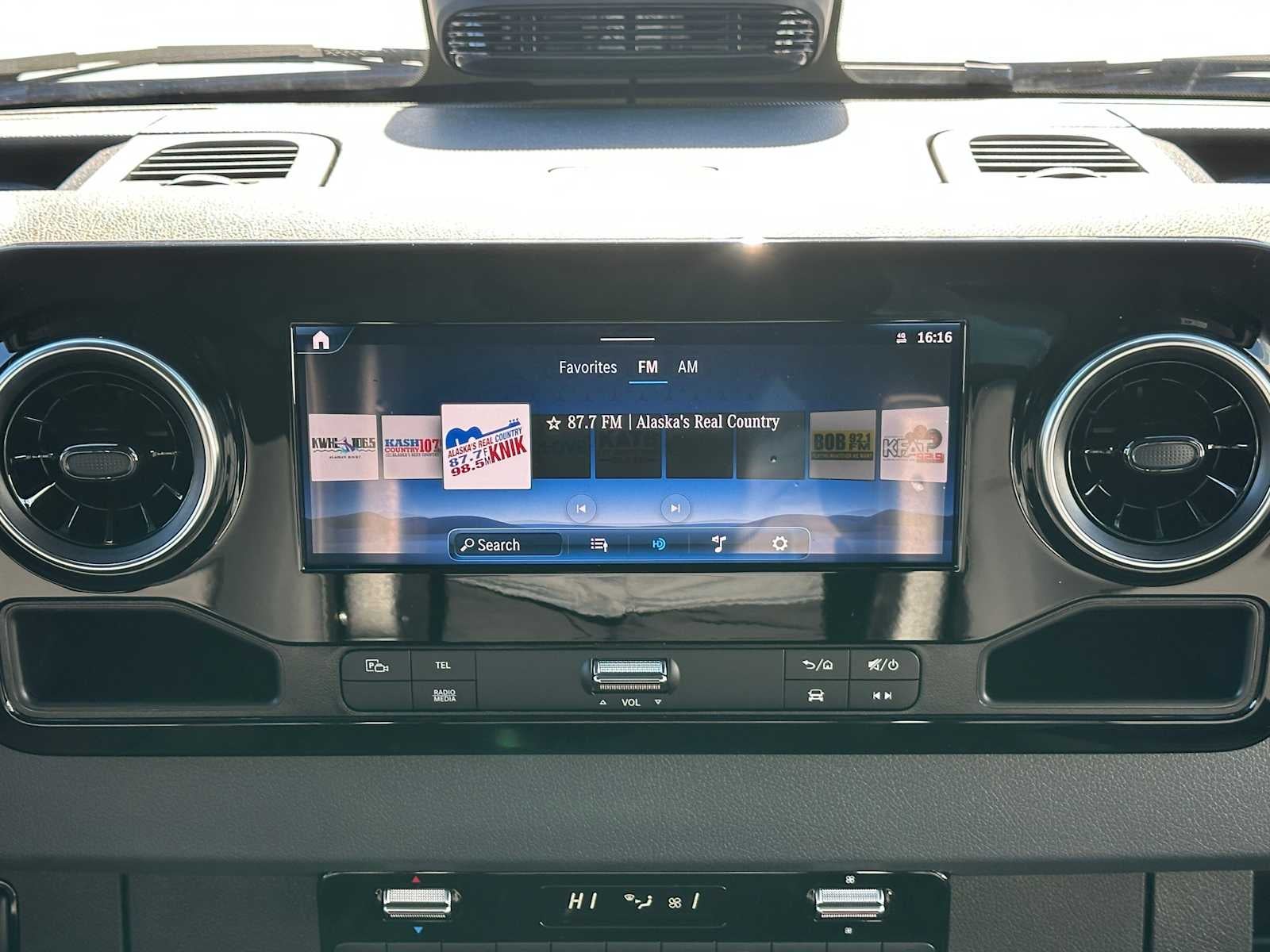 2026 Mercedes-Benz Sprinter 2500 Standard Roof I4 Diesel HO 144 AWD