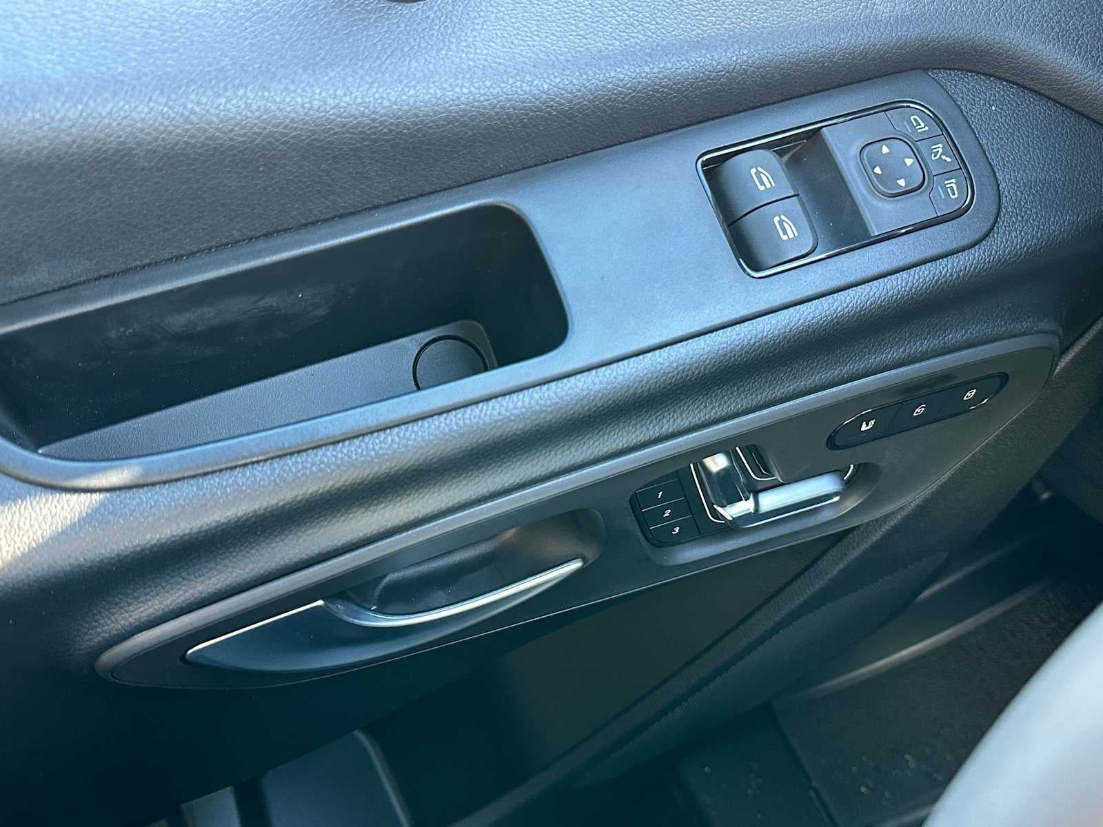 2026 Mercedes-Benz Sprinter 2500 Standard Roof I4 Diesel HO 144 AWD