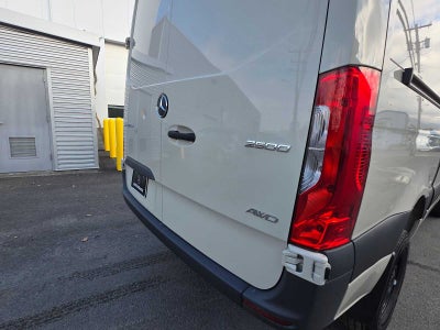 2025 Mercedes-Benz Sprinter Cargo 2500 Standard Roof I4 Diesel HO 144 AWD